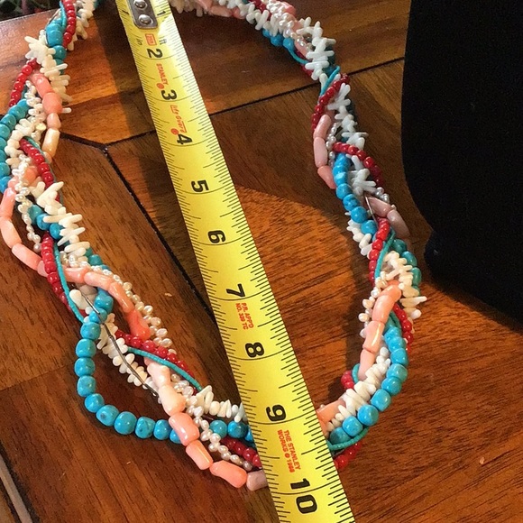 Gorgeous  multi strand semi precious necklace - Picture 4 of 5